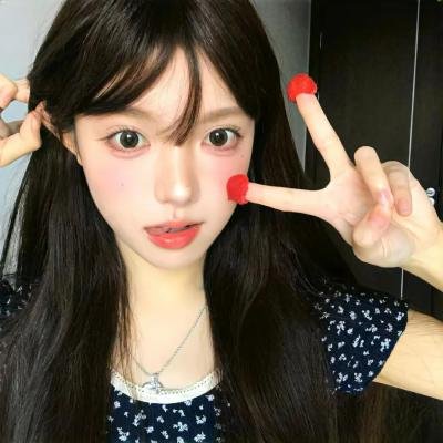 坐着轮椅飞上天空